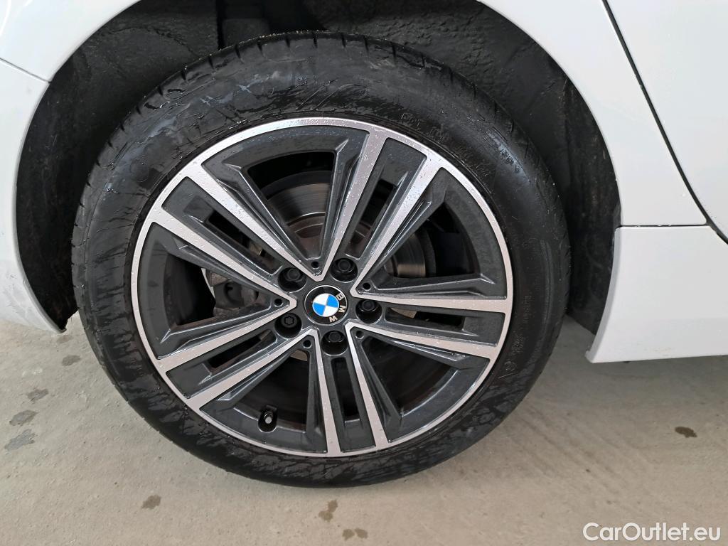  Bmw  Serie 1 BMW Série 1 / 2019 / 5P / Berline 116i DKG7 Business Design #36