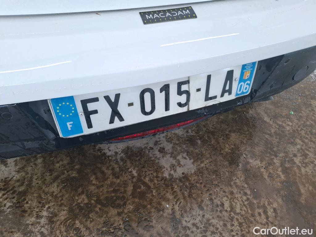  Peugeot  208  Premium 1.5 HDi 100CV BVM6 E6d #25