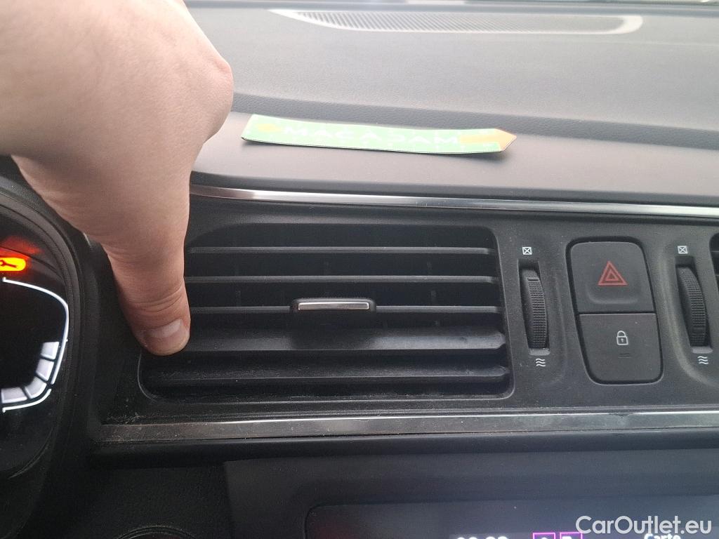  Renault  Kadjar RENAULT  / 2018 / 5P / Crossover Business TCe 140 EDC FAP #3
