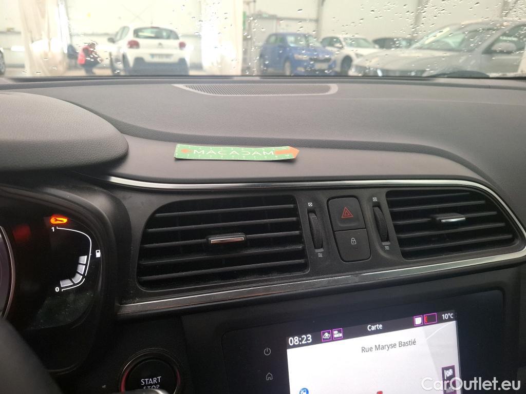  Renault  Kadjar RENAULT  / 2018 / 5P / Crossover Business TCe 140 EDC FAP #1