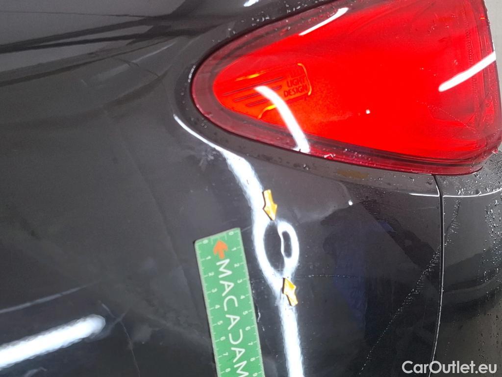  Renault  Kadjar RENAULT  / 2018 / 5P / Crossover Business TCe 140 EDC FAP #38