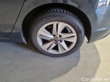  Volkswagen  Golf  VOLKSWAGEN / 2019 / 5P / BERLINA 2.0 TDI SCR 85KW LIFE DSG #57