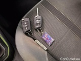  Volkswagen  Polo VOLKSWAGEN  / 2021 / 5P / BERLINA 1.0 TSI STYLE #6