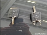 Volkswagen  Tiguan VOLKSWAGEN  / 2020 / 5P / SUV 2.0 TDI SCR 110KW ELEGANCE DSG #38