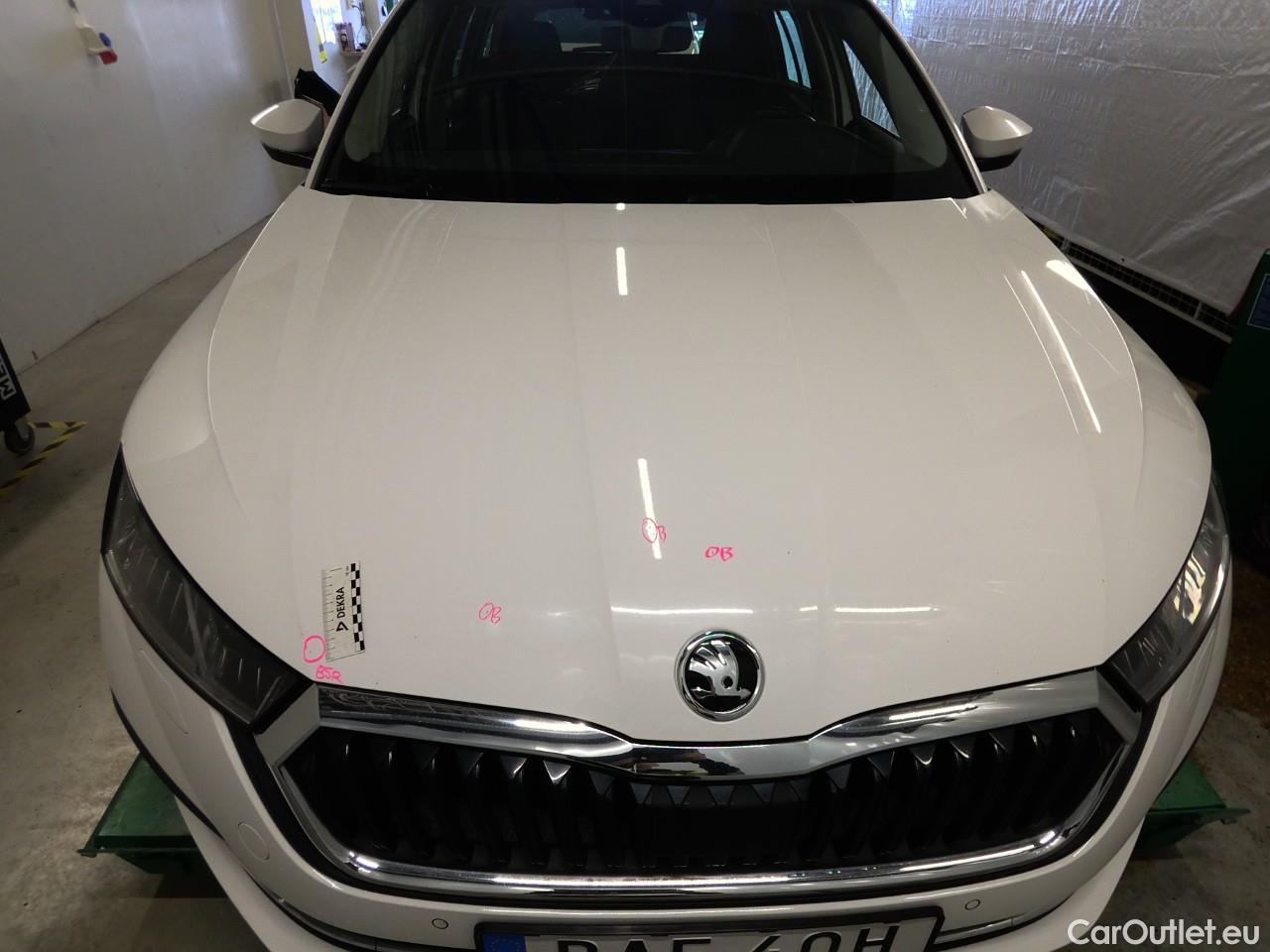  Skoda  Octavia Oct.Combi TDI 150 Style Aut. #3