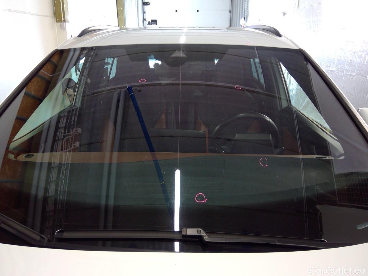  Volkswagen  ID.4  EV 77kWh Pro Performance #28