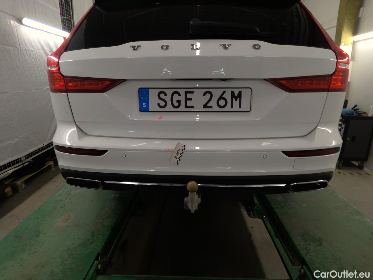  Volvo  V60  T6 350 Ins.Ex.Rec. AWD Aut #6