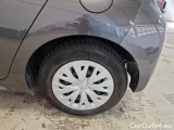  Toyota  Yaris TOYOTA  / 2020 / 5P / BERLINA HYBRID BUSINESS MY20 #96