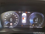  Volvo  XC 40 VOLVO XC40 / 2021 / 5P / SUV T5 RECHARGE PLUG-IN AUTO PLUS DARK #4