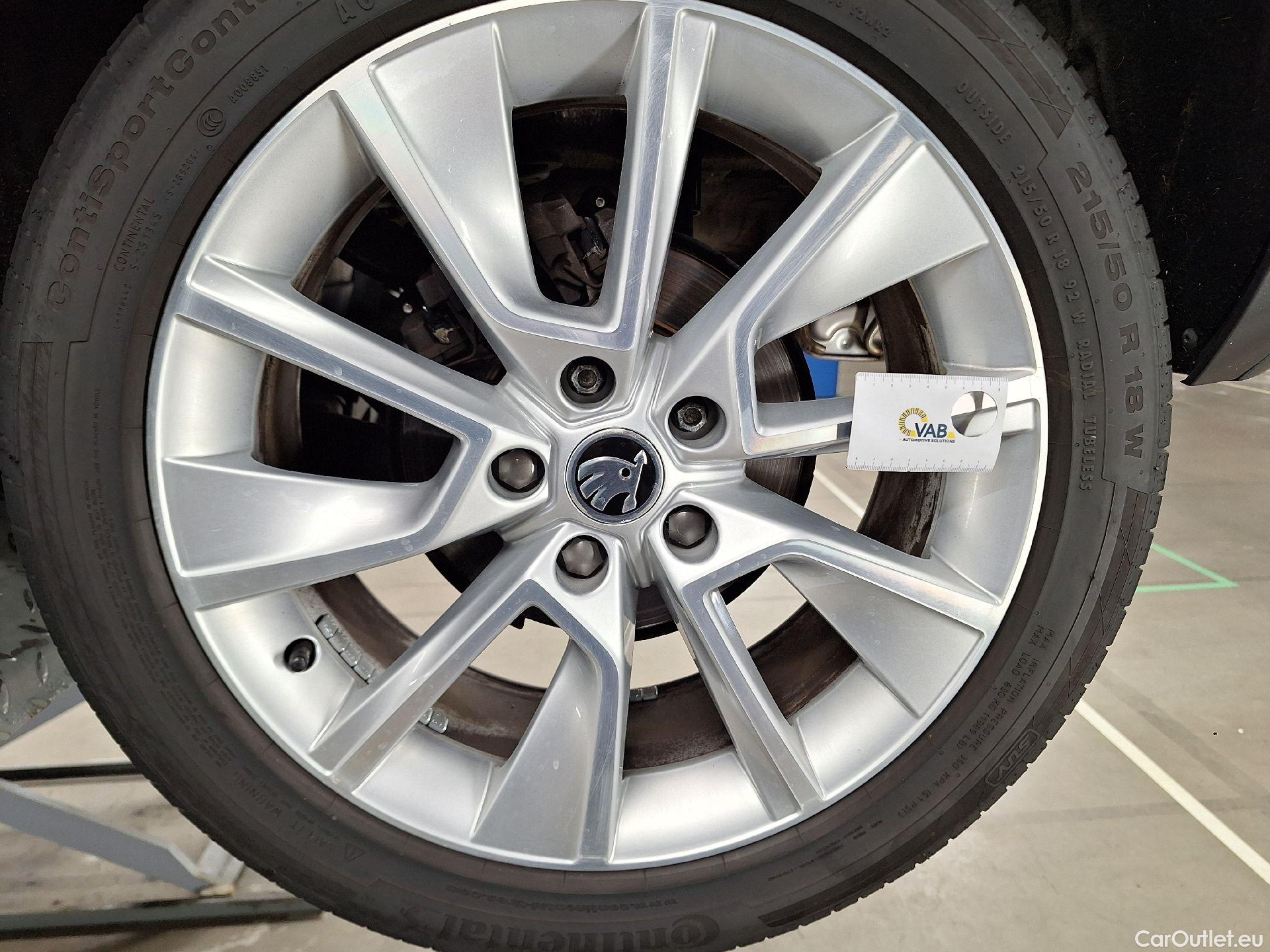  Skoda  Karoq Skoda,  '17, Skoda  1.0 TSI 85kW Ambition 5d #34