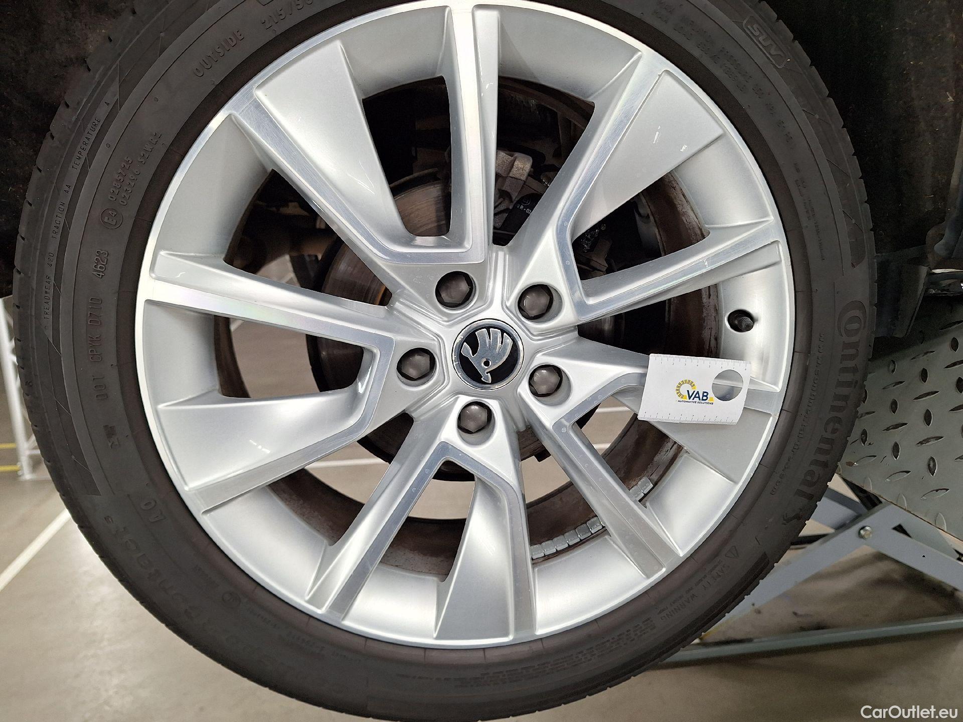  Skoda  Karoq Skoda,  '17, Skoda  1.0 TSI 85kW Ambition 5d #39