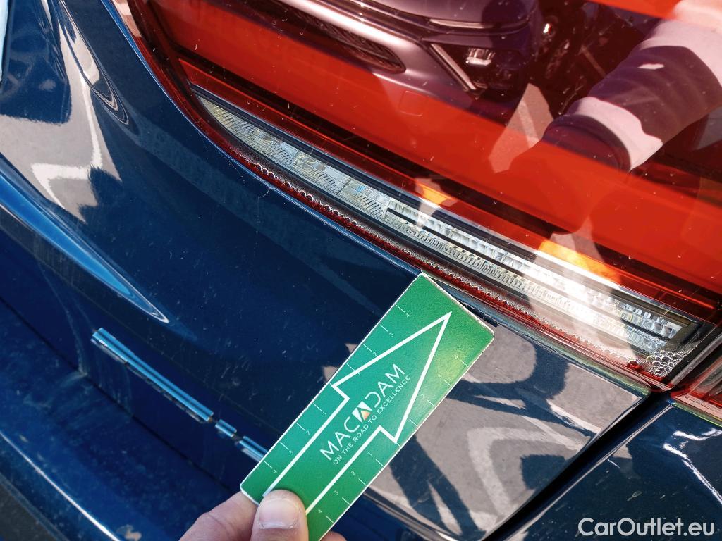  Bmw  X1 BMW  / 2019 / 5P / todoterreno sDrive18d #4