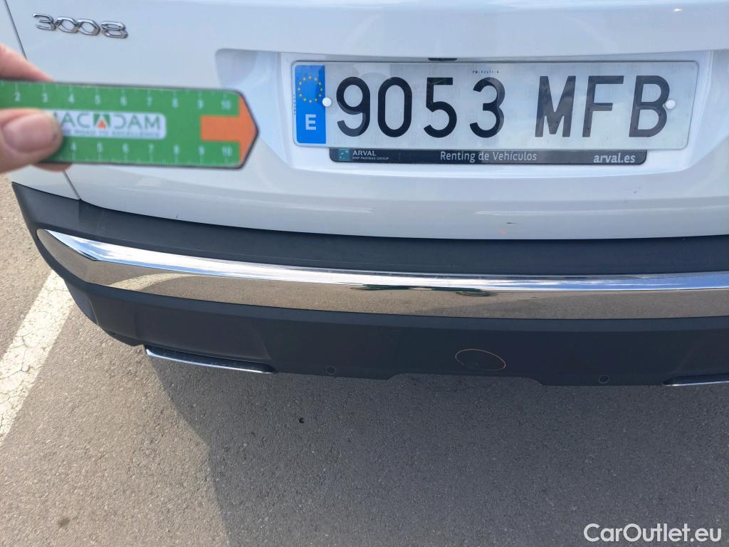  Peugeot  3008 PEUGEOT  / 2020 / 5P / todoterreno 1.5 BlueHDi 96kW S&S GT EAT8 #5
