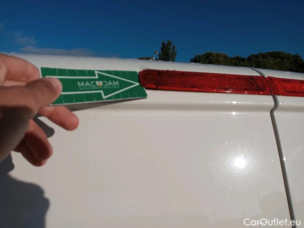  Land Rover  Discovery VOLKSWAGEN Transporter / 2020 / 4P / furgón Furgón Corto TN 2.0 TDI 110kW 4MO #14