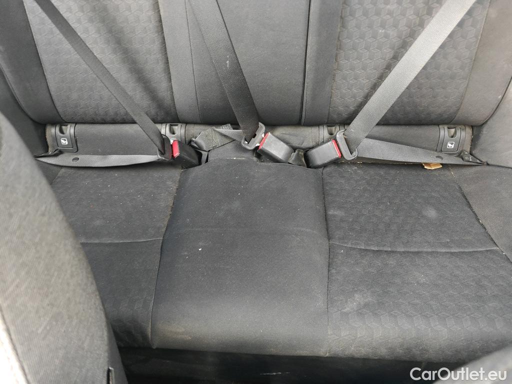  Toyota  Yaris TOYOTA   1.5 120H Business Plus #30