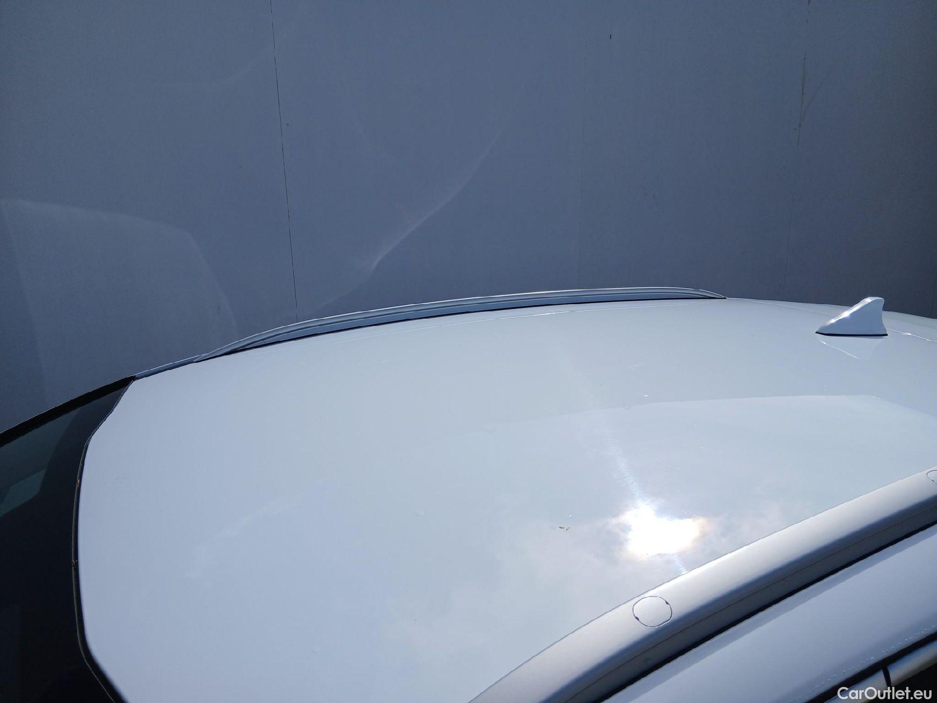  KIA  XCeed KIA  / 2019 / 5P / todoterreno 1.0 T-GDi Drive 88kW (120CV) #13