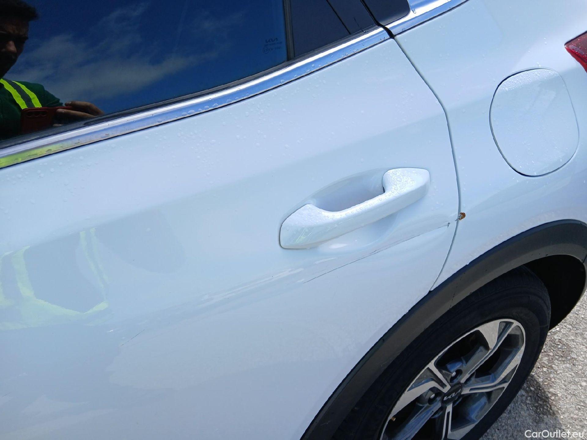  KIA  XCeed KIA  / 2019 / 5P / todoterreno 1.0 T-GDi Drive 88kW (120CV) #15