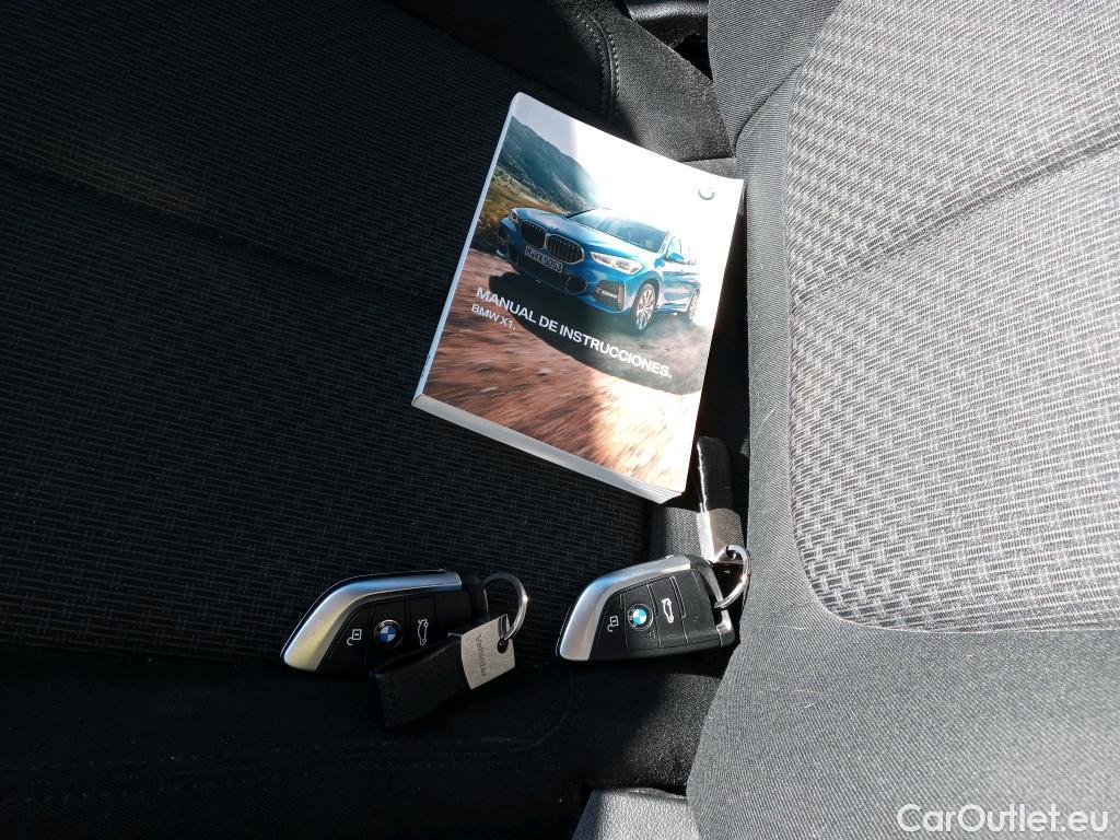  Bmw  X1 BMW  / 2019 / 5P / todoterreno sDrive18d #18