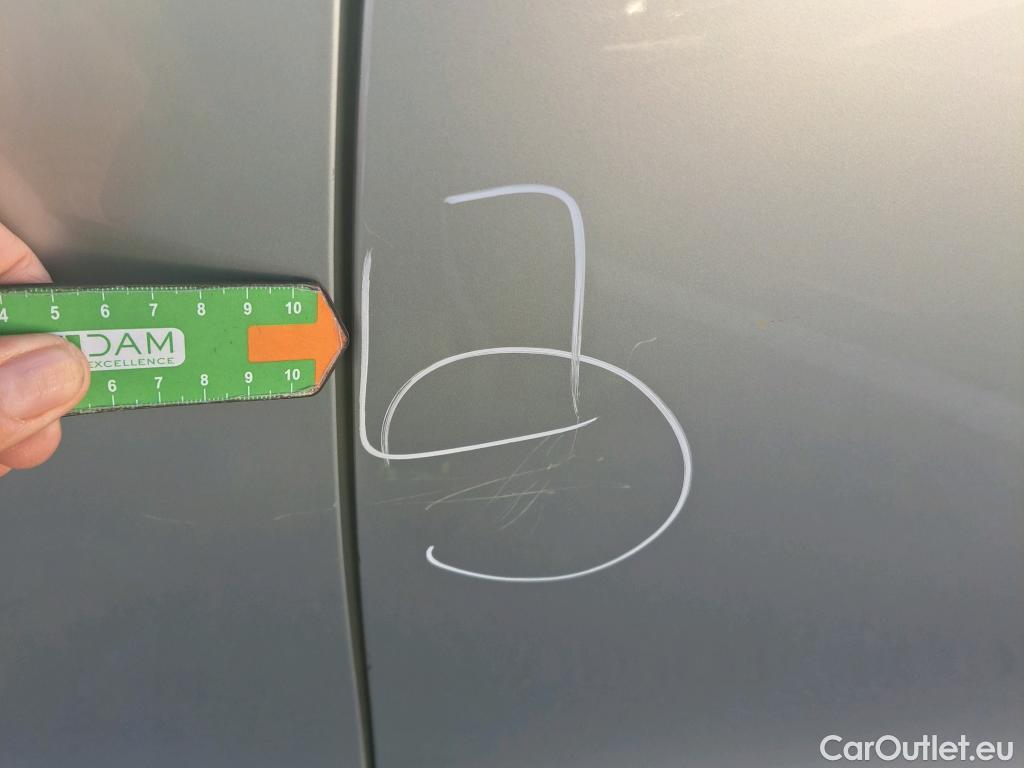  Volvo  XC90 VOLVO  / 2019 / 5P / todoterreno 2.0 B5 D AWD R-Design Auto (CX) #11