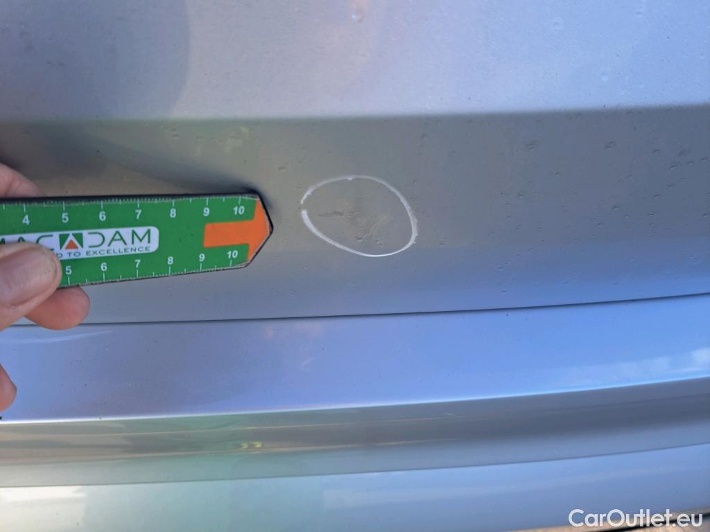  Volvo  XC90 VOLVO  / 2019 / 5P / todoterreno 2.0 B5 D AWD R-Design Auto (CX) #2