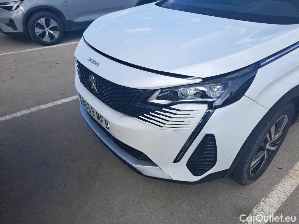  Peugeot  3008 PEUGEOT  / 2020 / 5P / todoterreno 1.5 BlueHDi 96kW S&S GT EAT8 #15