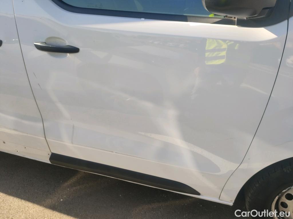  Citroen  Jumpy CITROEN  / 2016 / 4P / furgón Furgón Talla M BlueHDi 100 S&S 6v #27