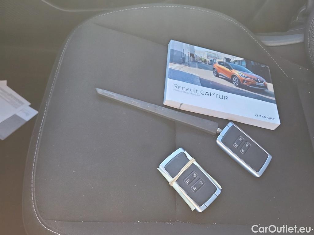  Renault  Captur RENAULT  / 2019 / 5P / todoterreno Intens TCe 90 (AC) #8