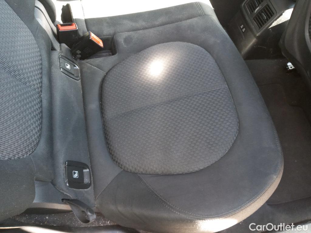  Bmw  X1 BMW  / 2019 / 5P / todoterreno sDrive18d #9