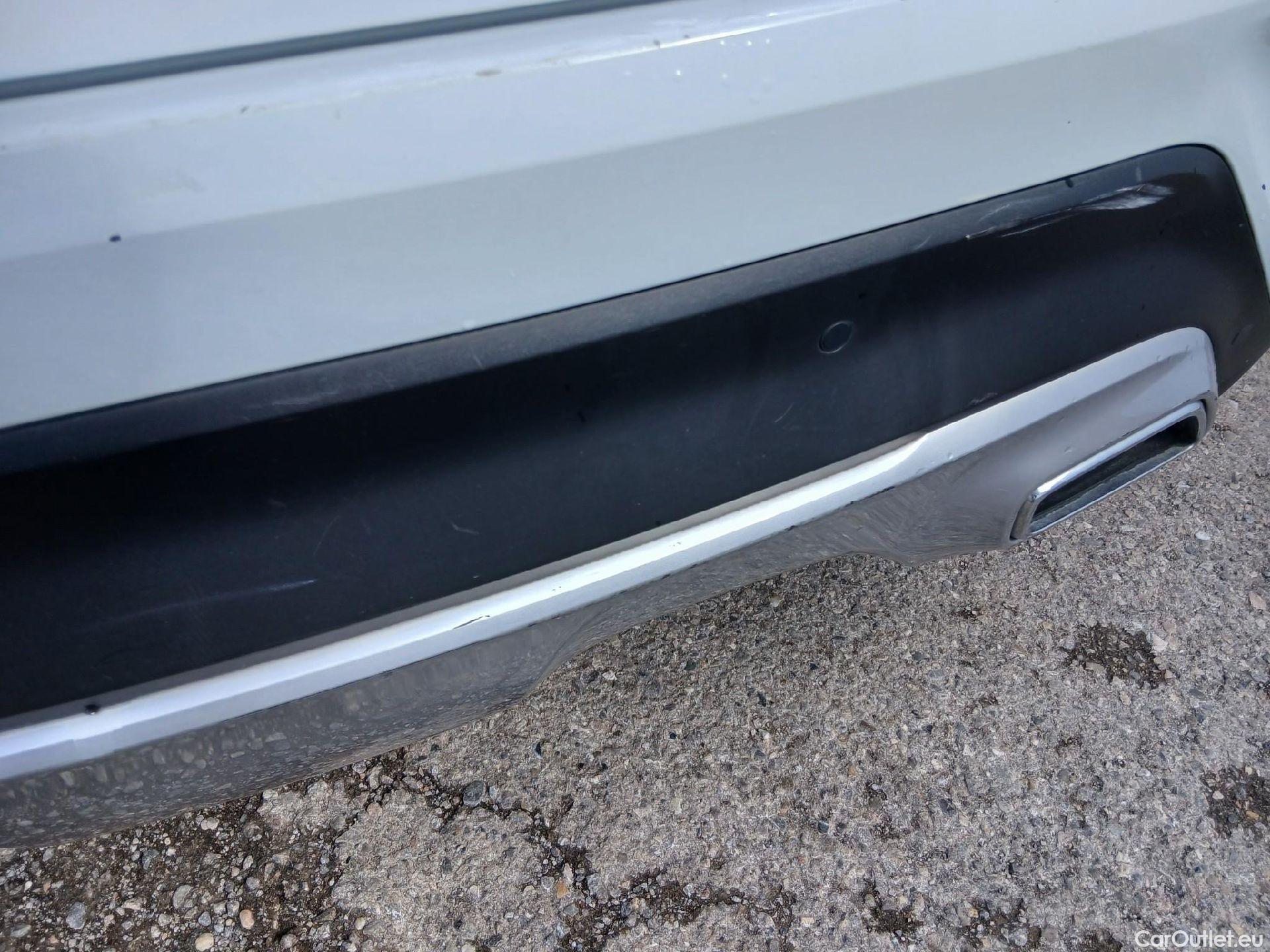  KIA  XCeed KIA  / 2019 / 5P / todoterreno 1.0 T-GDi Drive 88kW (120CV) #23