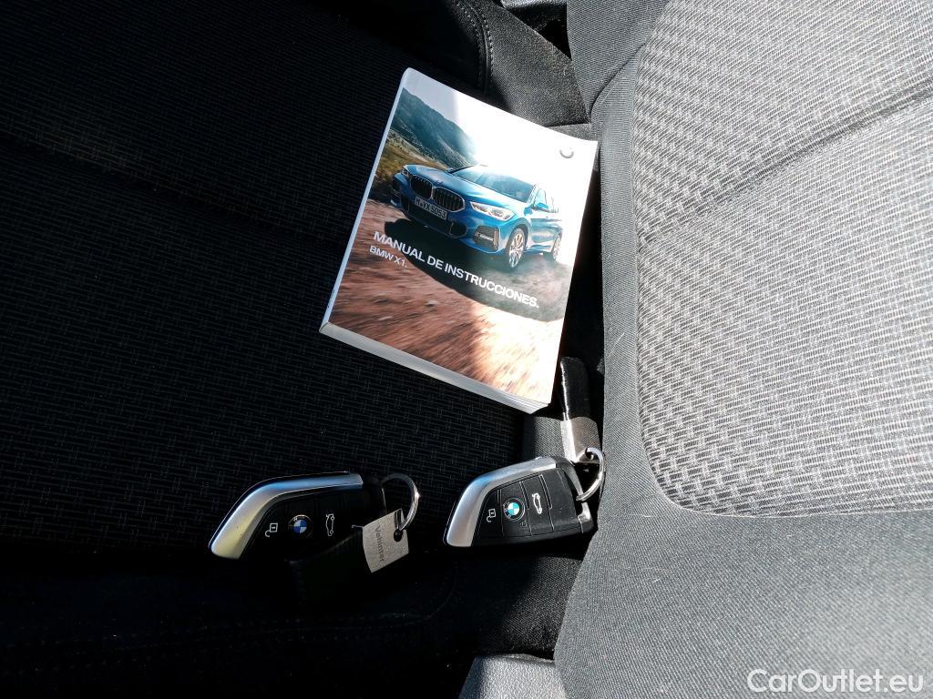  Bmw  X1 BMW  / 2019 / 5P / todoterreno sDrive18d #17