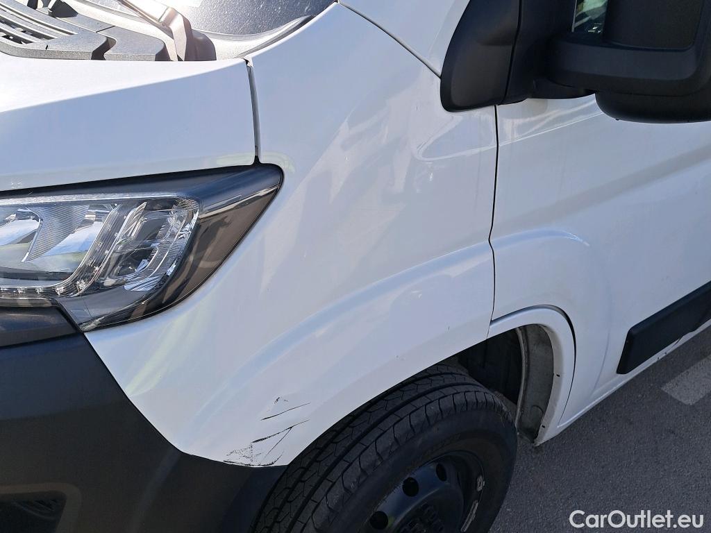 Peugeot  Boxer PEUGEOT  / 2014 / 4P / furgón Pack 330 L1 H1 BHDI 88kW(120CV) S&S 6 V. #24