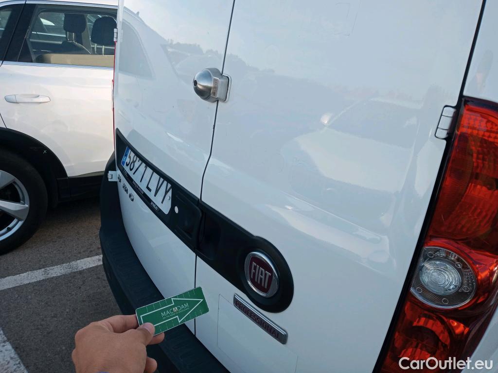  Fiat  Doblo FIAT Doblò Cargo/2015/4P/furgón derivado de turismo Cargo SX 1.6 Mjet 66kW (90CV) (AC) #36