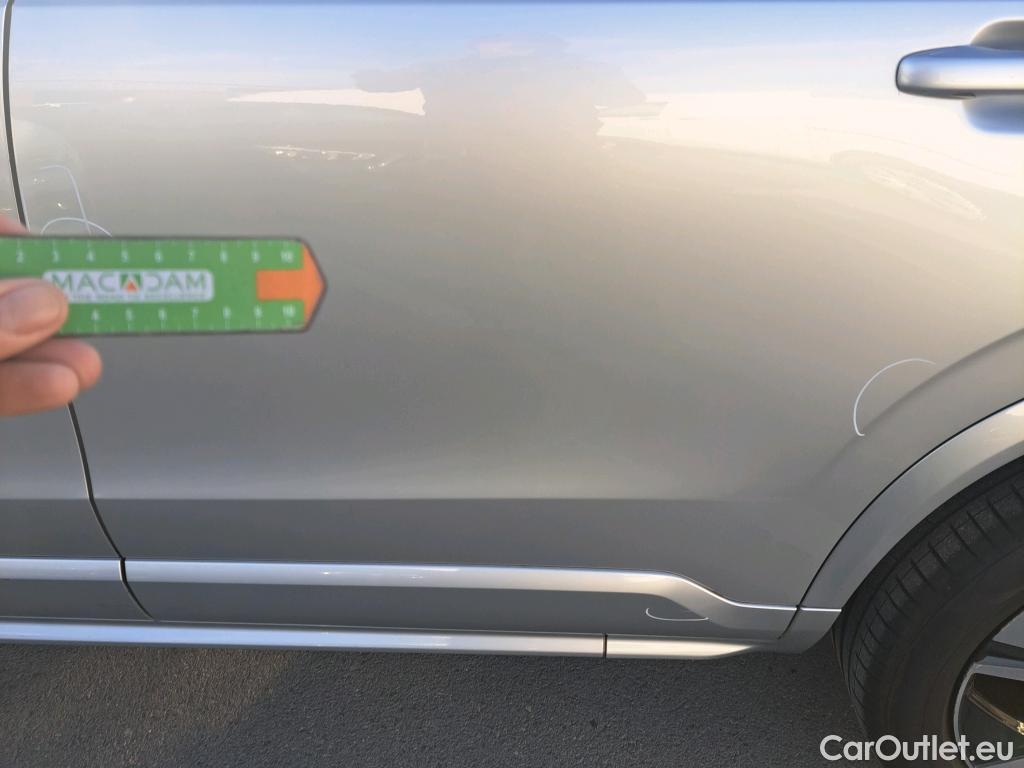  Volvo  XC90 VOLVO  / 2019 / 5P / todoterreno 2.0 B5 D AWD R-Design Auto (CX) #24
