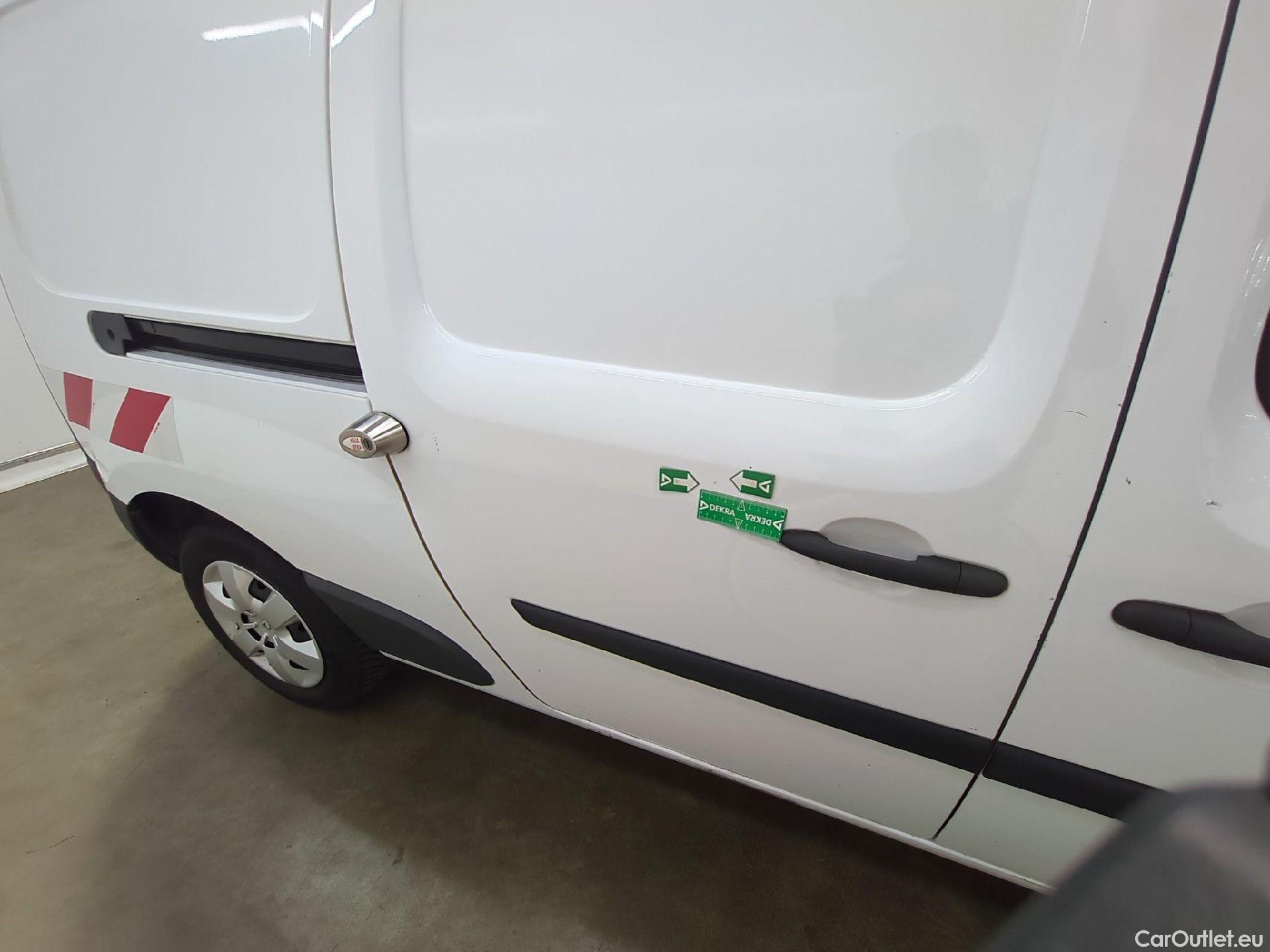  Renault  Kangoo  Express Maxi Extra (Série Spéciale) 1.5 dCi 90CV BVM5 E6 #19