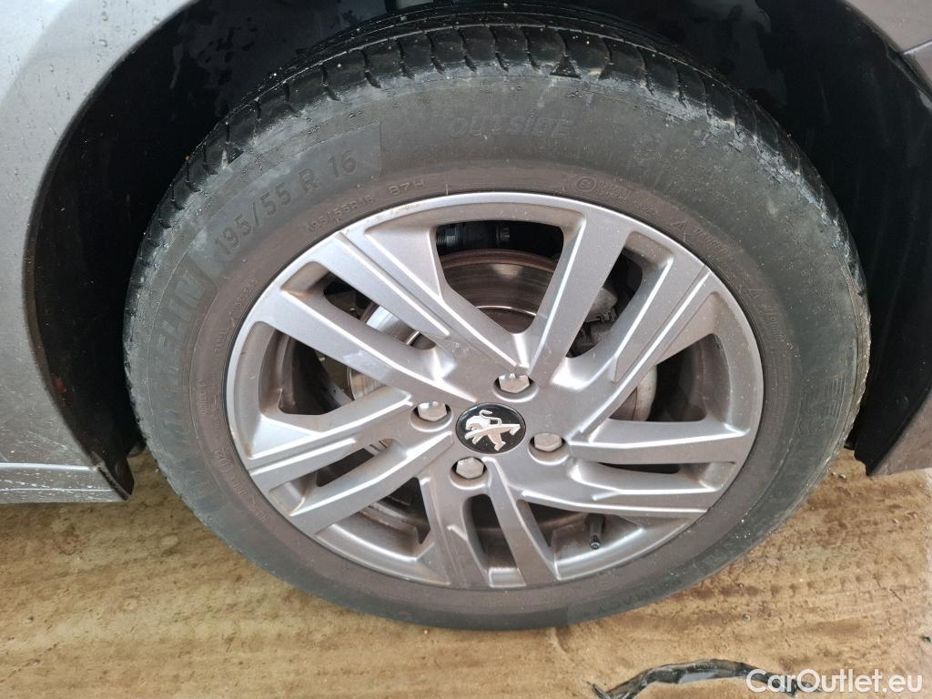  Peugeot  208 PEUGEOT  / 2019 / 5P / Berline Puretech 75 S&S Active Business #36