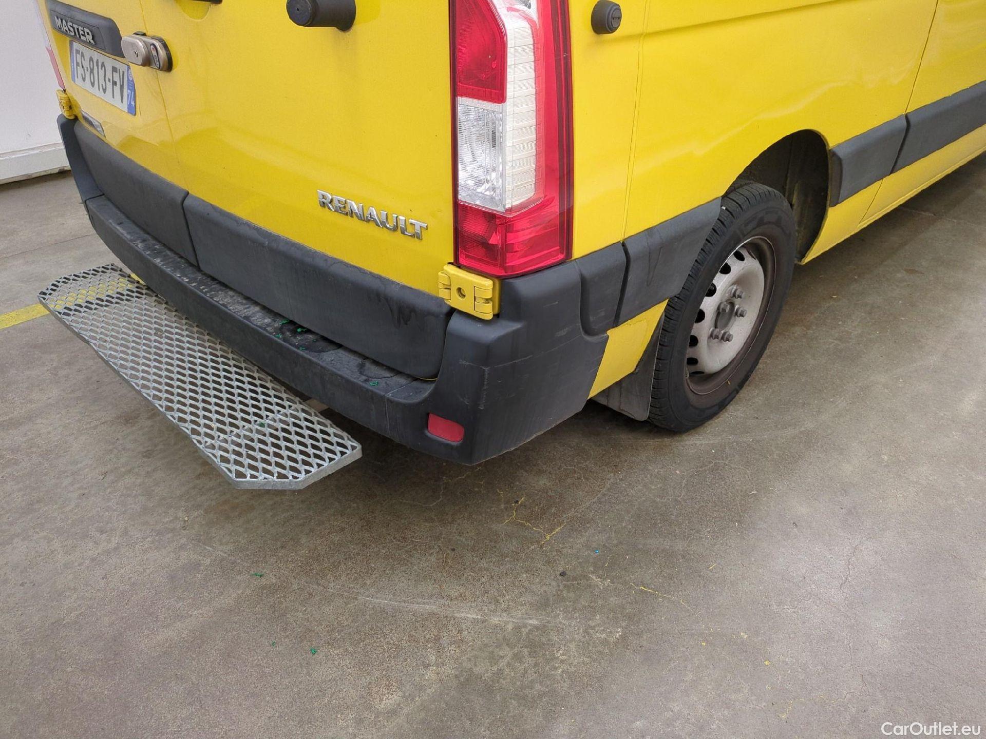  Renault  Master RENAULT  / 2019 / 4P / Fourgon tôlé FG Z.E.Tr CF F3100 L2H2 R75 AI - 19 #42