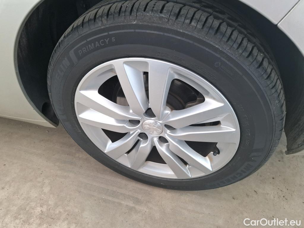  Peugeot  308  / 2017 / 5P / Berline BlueHDi 130 EAT6 S&S ACTIVE BUSINESS / TRANSFO VP/VF #8