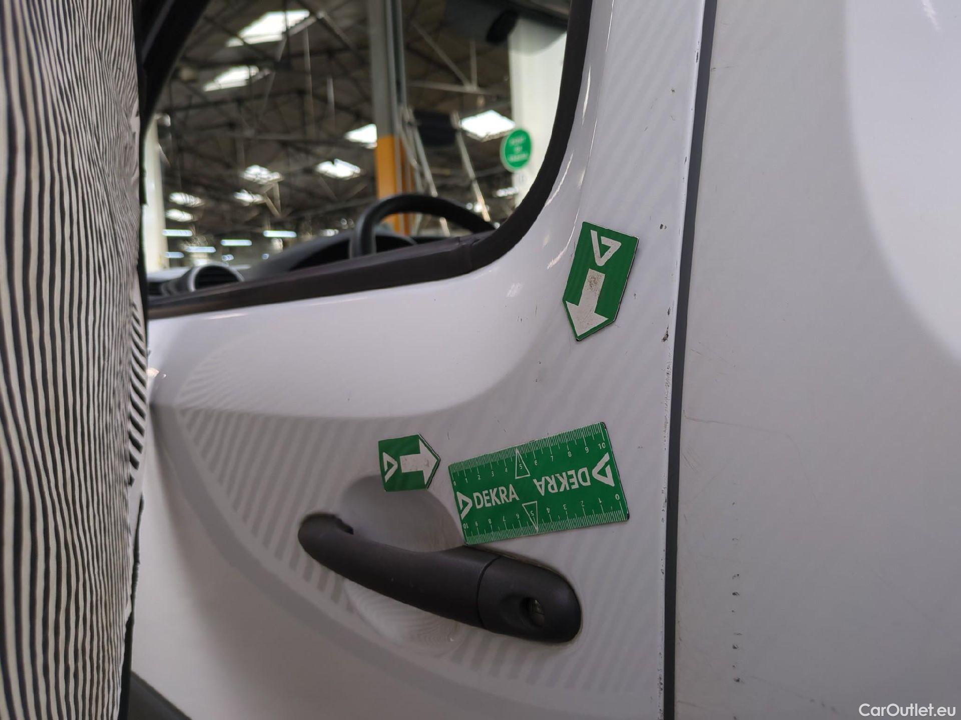 Renault  Kangoo  Express Maxi Extra (Série Spéciale) 1.5 dCi 90CV BVM5 E6 #35