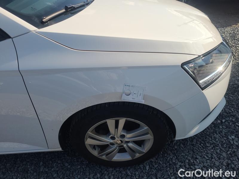  Skoda  Fabia  Combi (2015) Com.1.0TSI 70 Ambition 5d #6