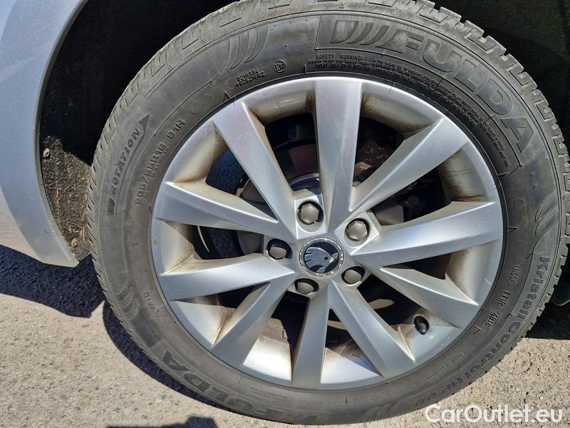  Skoda  Octavia  Lim.  (5E3)(03.2017->)  1.6TDI 85 Style #13