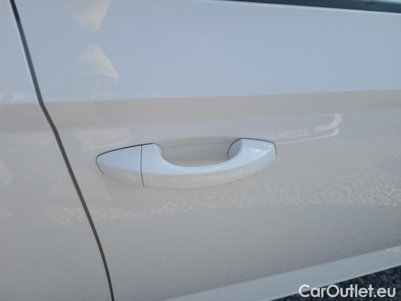 Skoda  Fabia  Combi (2015) Com.1.0TSI 70 Ambition 5d #5
