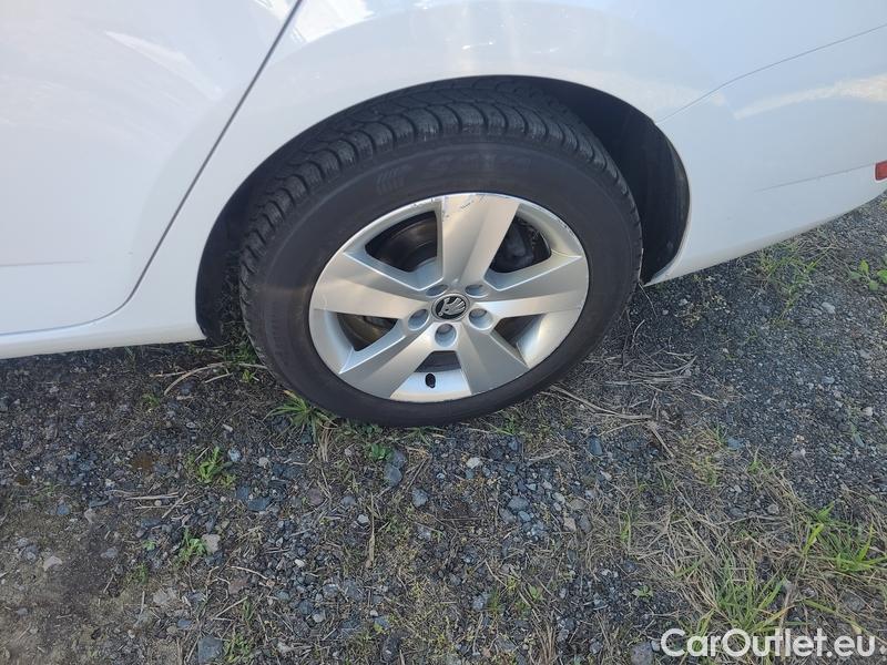  Skoda  Fabia  Combi (2015)  Com 1.0TSI 81 Ambition #4