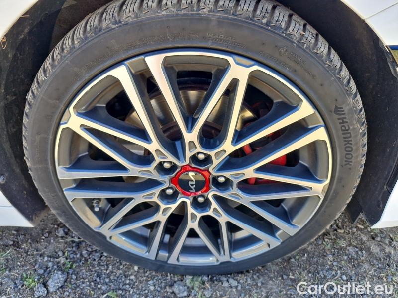  KIA  Cee'd ProCeed  (CD)(2018) ProCeed 1.6 T-GDI GT AT 5d #10