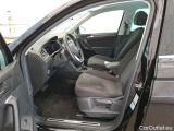  Volkswagen  Tiguan VOLKSWAGEN  / 2020 / 5P / SUV 1.5 TSI 150 DSG7 Elegance #8