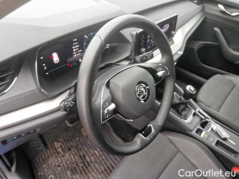  Skoda  Octavia  Combi (NX3)(2020) Oct.Combi 2.0TDI 85 Ambition #3