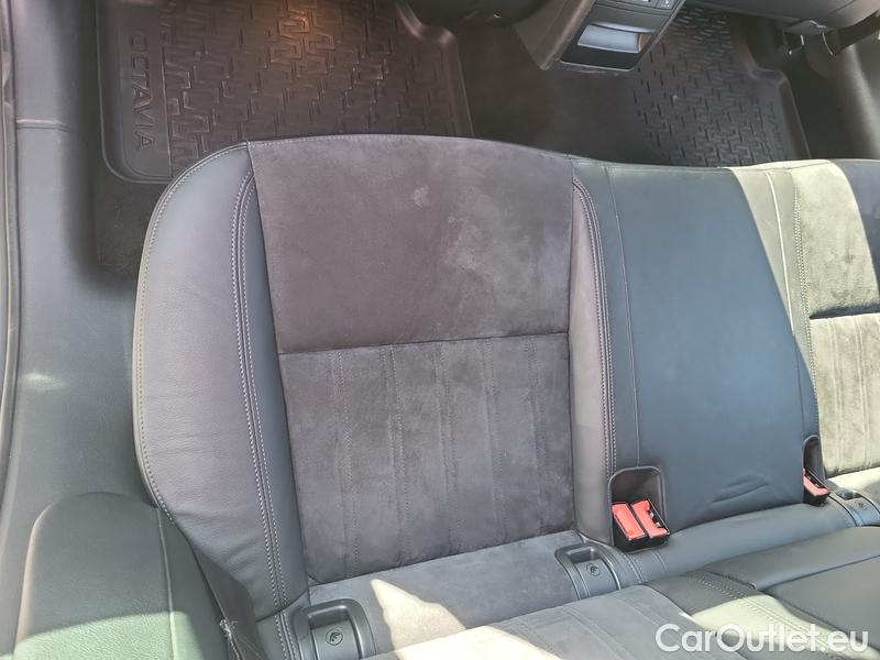  Skoda  Octavia  Combi  (5E5)(03.2017->) OctCom 2.0TSI 140 L&K 4x4 AT #20