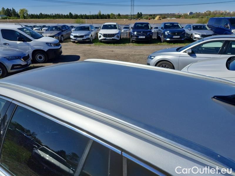  Skoda  Octavia  Combi (NX3)(2020) Oct.Combi 2.0TDI 110 Style AT #26