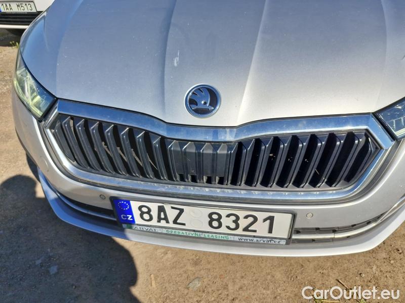  Skoda  Octavia  Combi (NX3)(2020) Oct.Combi 2.0TDI 110 Style AT #4