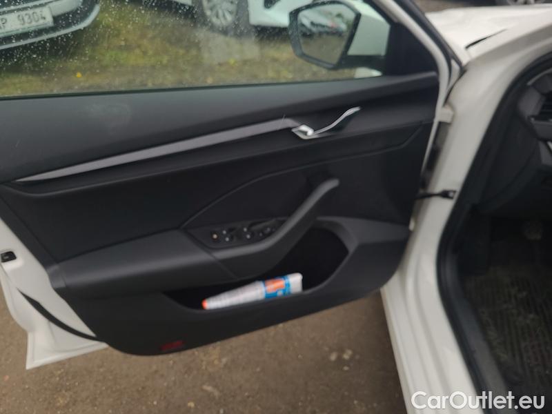  Skoda  Octavia  Combi (NX3)(2020) Oct.Co1.5TSI CNG 130 Ambition #1