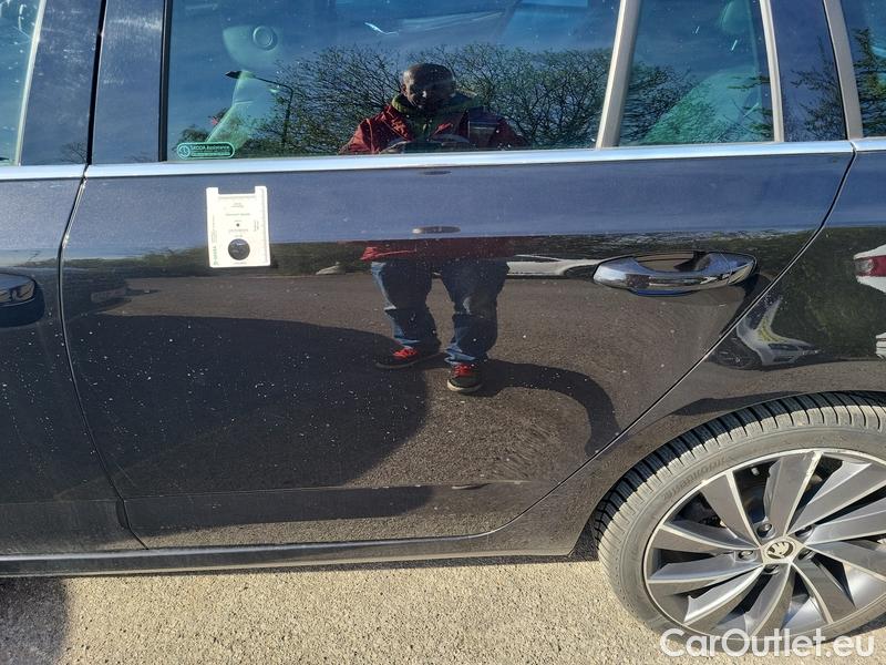  Skoda  Octavia  Combi  (5E5)(03.2017->) OctCom 2.0TSI 140 L&K 4x4 AT #4